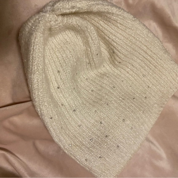 Karl Lagerfeld Beanie with Pearls main image 5